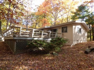 Poconos Home in Gated Community!