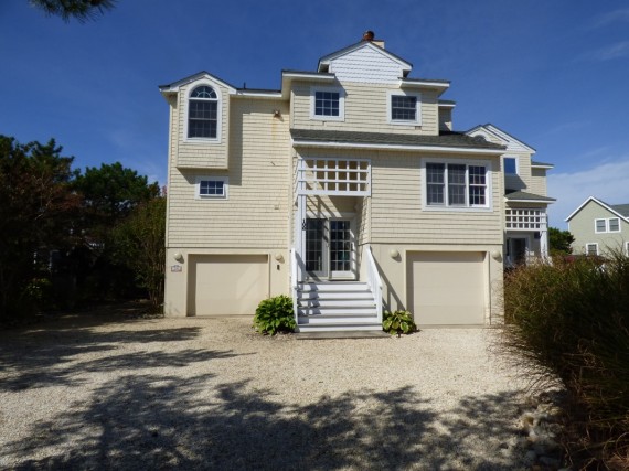 Receiver Ordered Auction: Long Beach Island Townhome